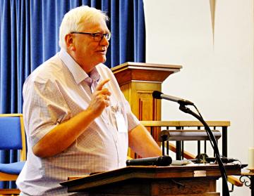 Revd Dr David Cornick answering Questions